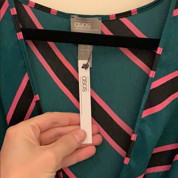 Asos plunge green/pink top - Picture 5 of 5